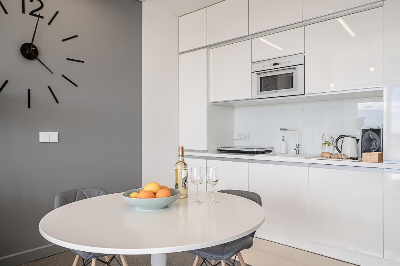 Rentplanet - Apartament Sky Tower Wrocław Extérieur photo