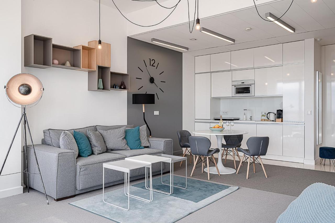 Rentplanet - Apartament Sky Tower Wrocław Extérieur photo